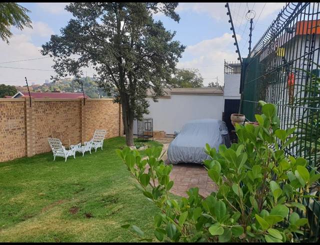 4 BEDROOM HOUSE FOR SALE IN DE WETSHOF